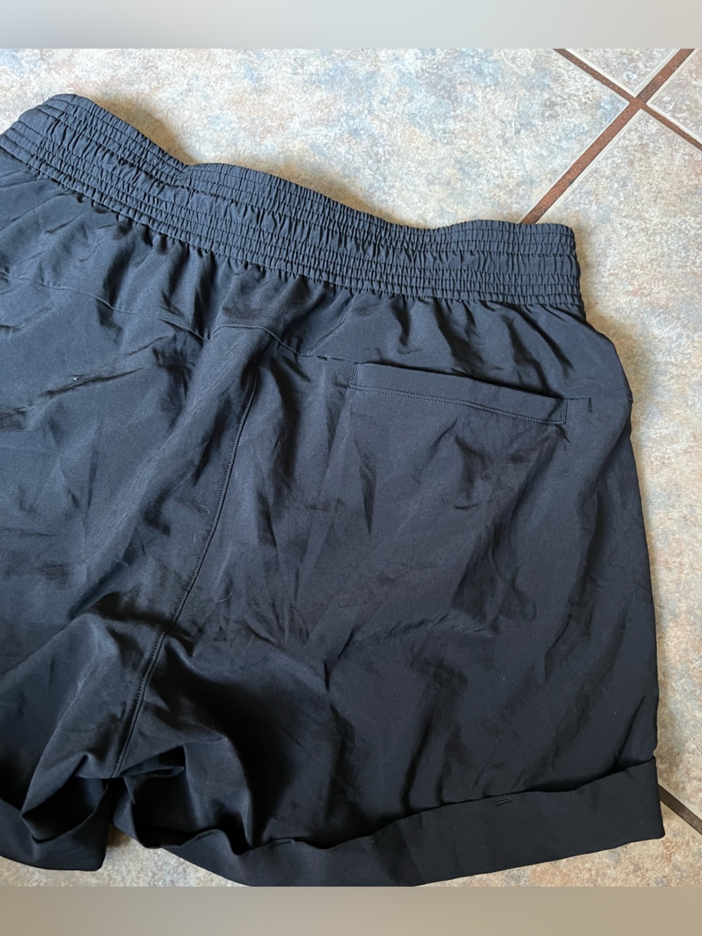 lululemon athletica Black Elastic Waist Athletic Shorts - Picture 7 of 11